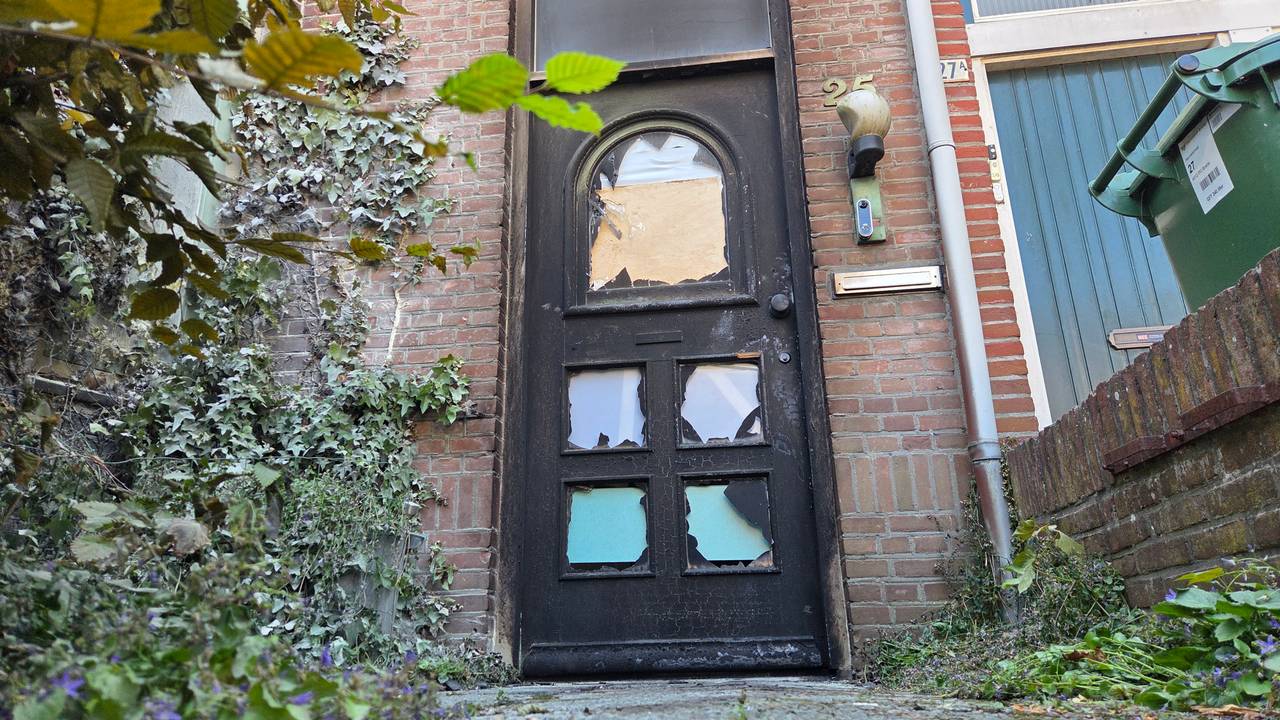 Dubbele brandstichting in Breda (foto: Noël van Hooft).