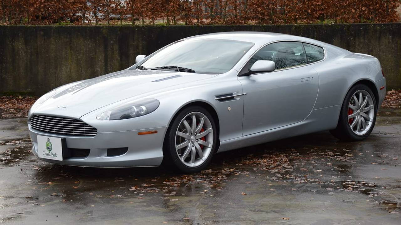 De gestolen Aston Martin (foto: Classic Park).