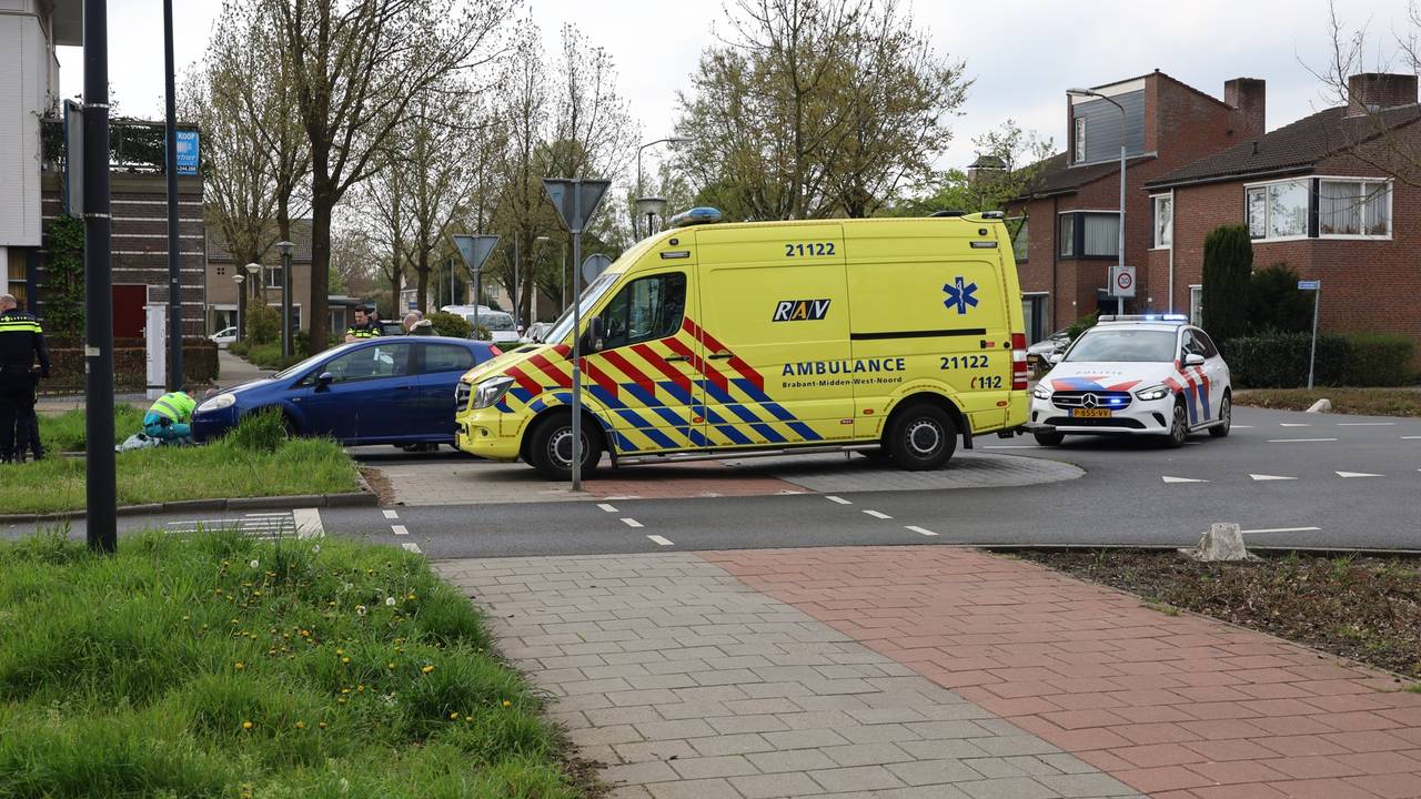 De aanrijding vond plaats op de kruising van de Hofstukken met de Mellesingel in Uden.