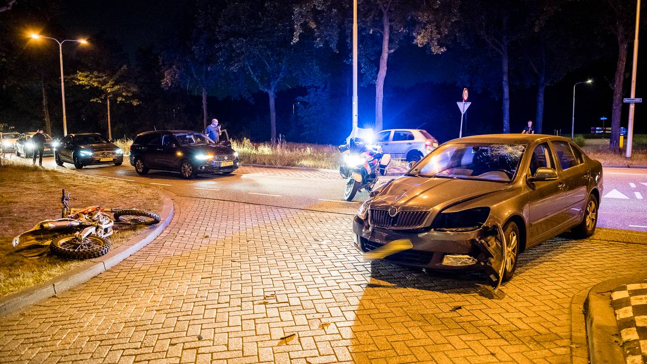 Motorrijder Botst Op Afslaande Auto En Raakt Gewond - Omroep Brabant