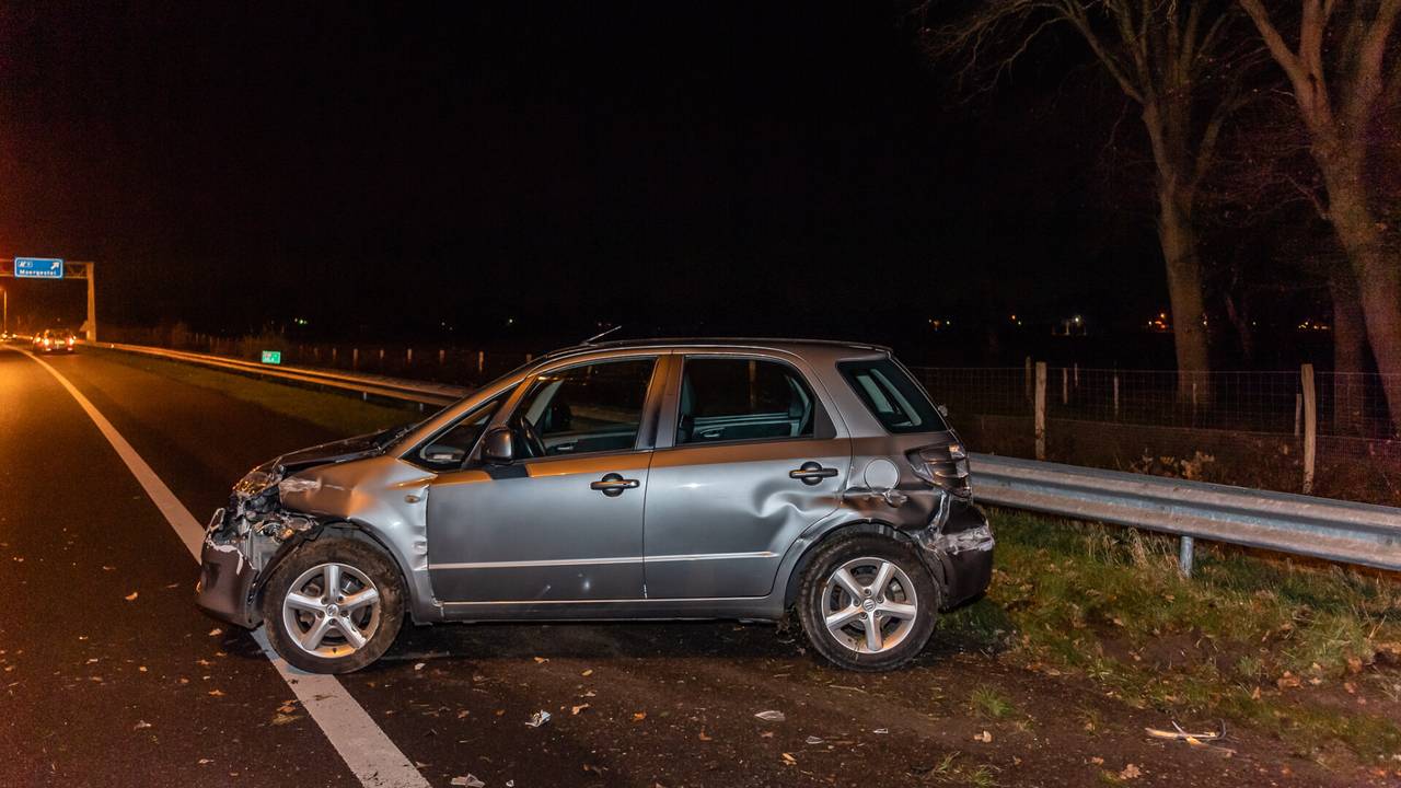 Drie auto's botsen op bank op A58 bij Moergestel - Vimarsana News