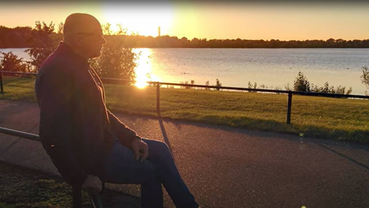 Rob Janszen werd 66 jaar (foto: Youtube).