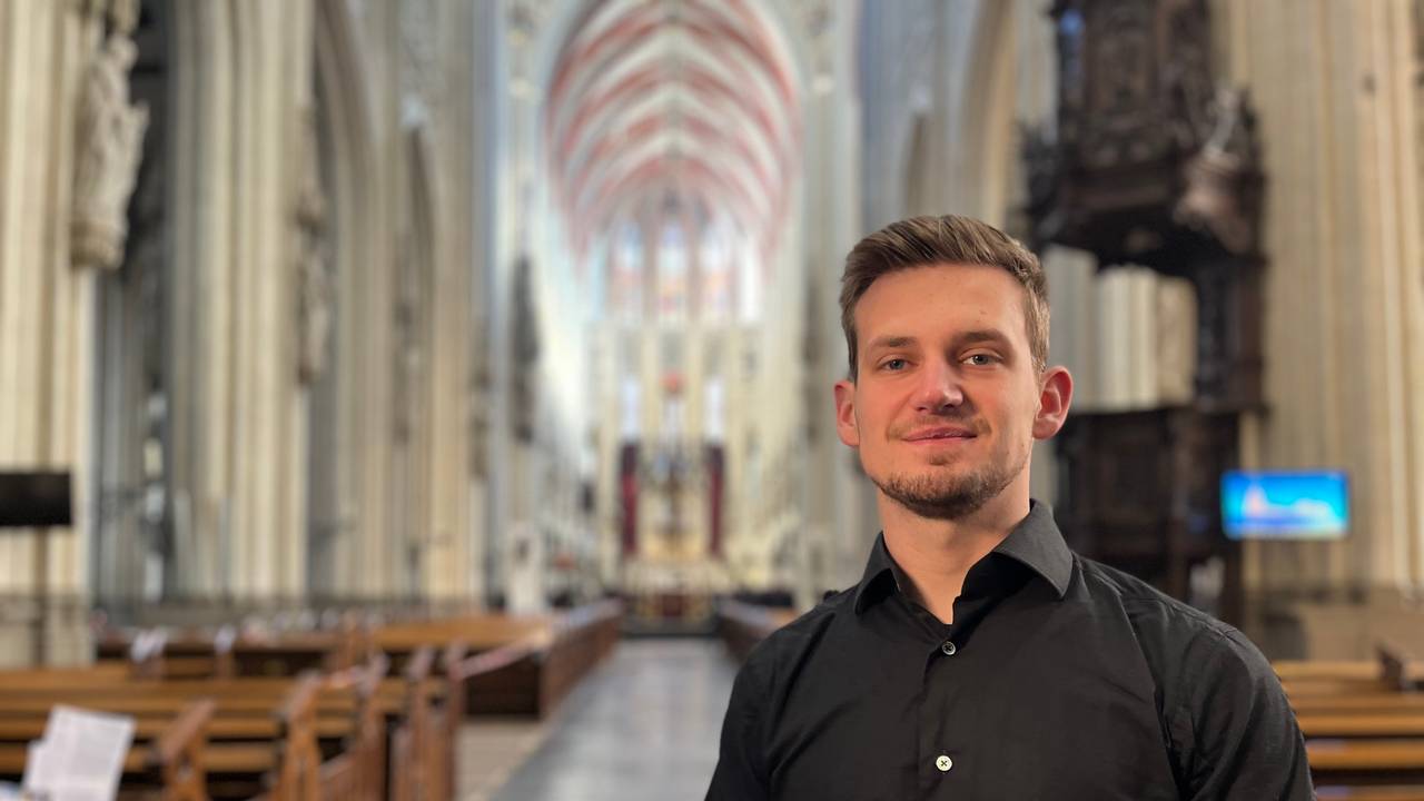 Steeds meer jongeren kiezen voor het christendom, zoals Jules (foto: Megan Hanegraaf).