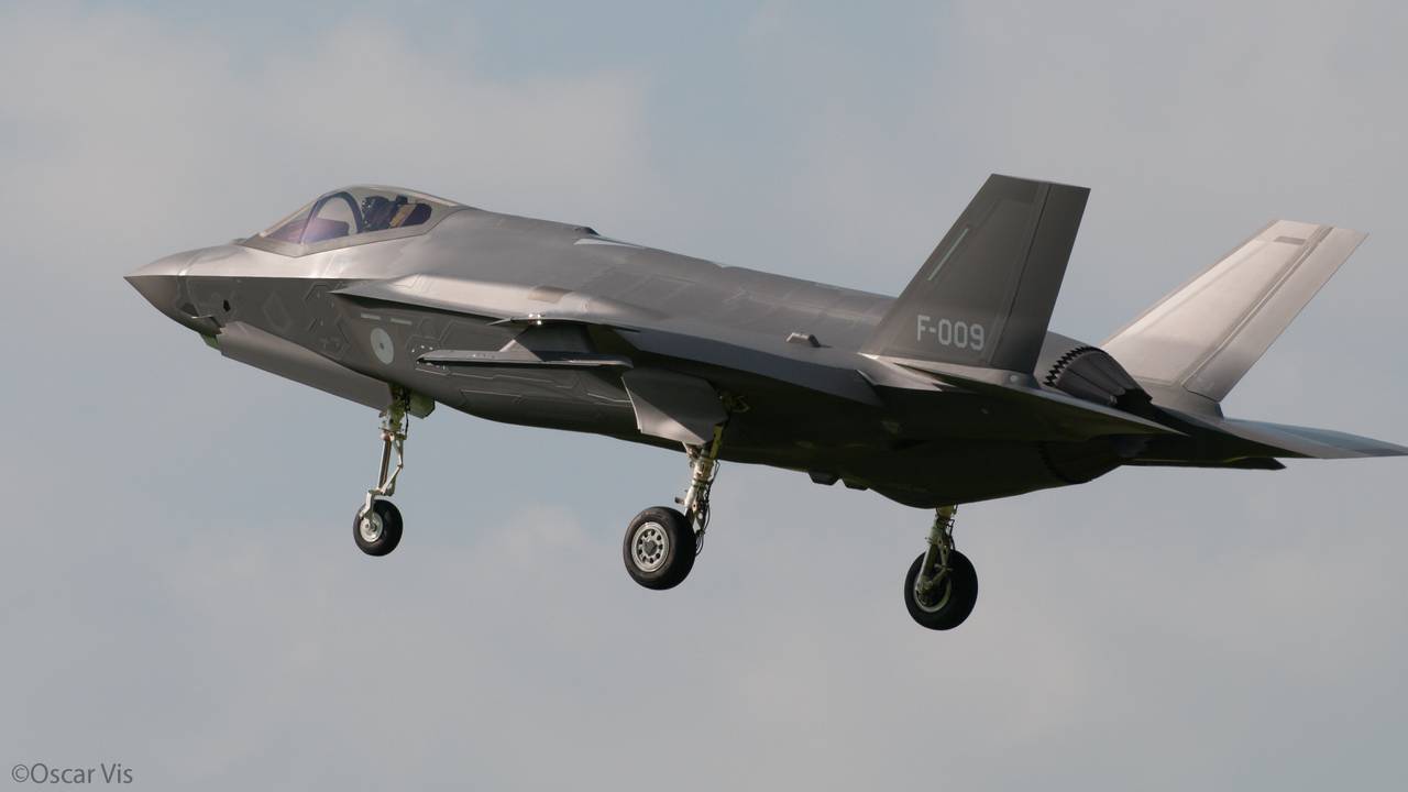 Een F35 op de foto gezet door Oscar Vis (foto: Oscar Vis).