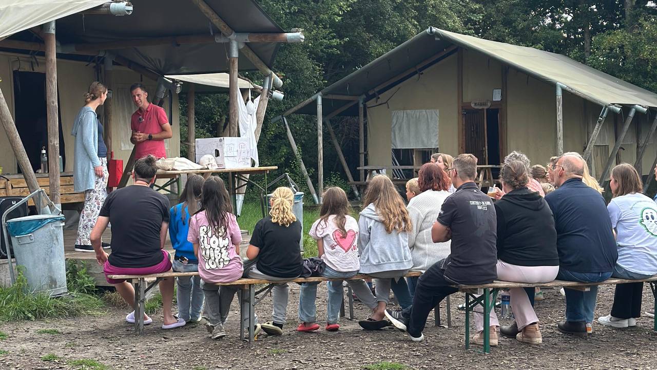 Tijdens het kamp is er tijd voor plezier én leerzame workshops over dementie (privéfoto).