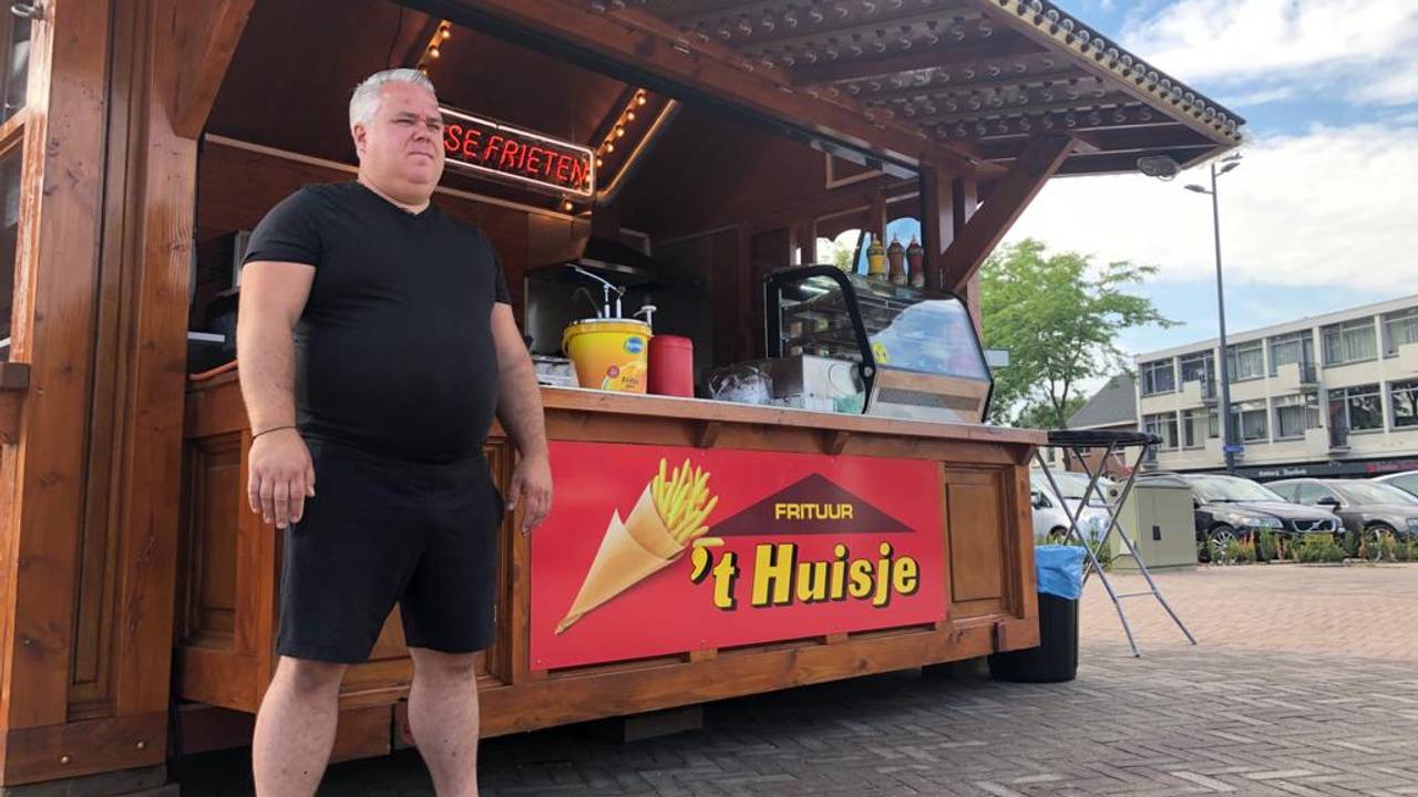 Paul van der Zande staat er volgens de gemeente illegaal (foto: Erik Peeters).