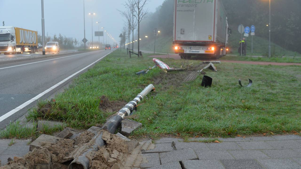 112 nouvelles : découverte d’une bombe de la Seconde Guerre mondiale ; l’équipe d’arrestation retire l’homme de son domicile