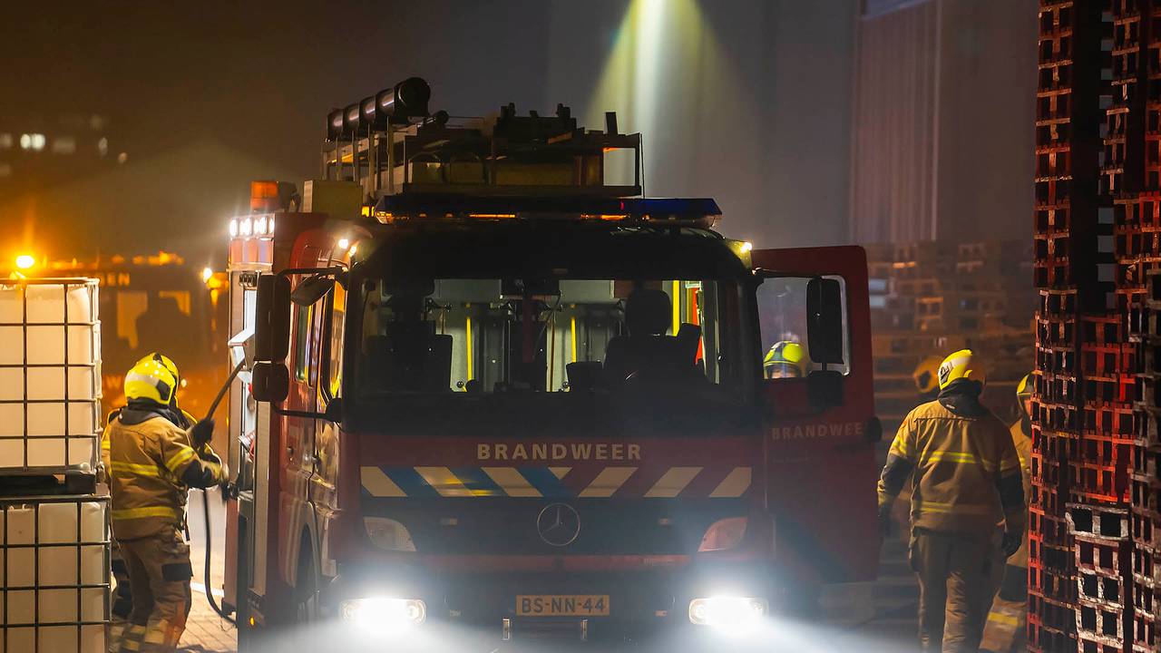 Een van de brandweerwagens die werden ingezet (foto: Gabor Heeres/SQ Vision Mediaprodukties).
