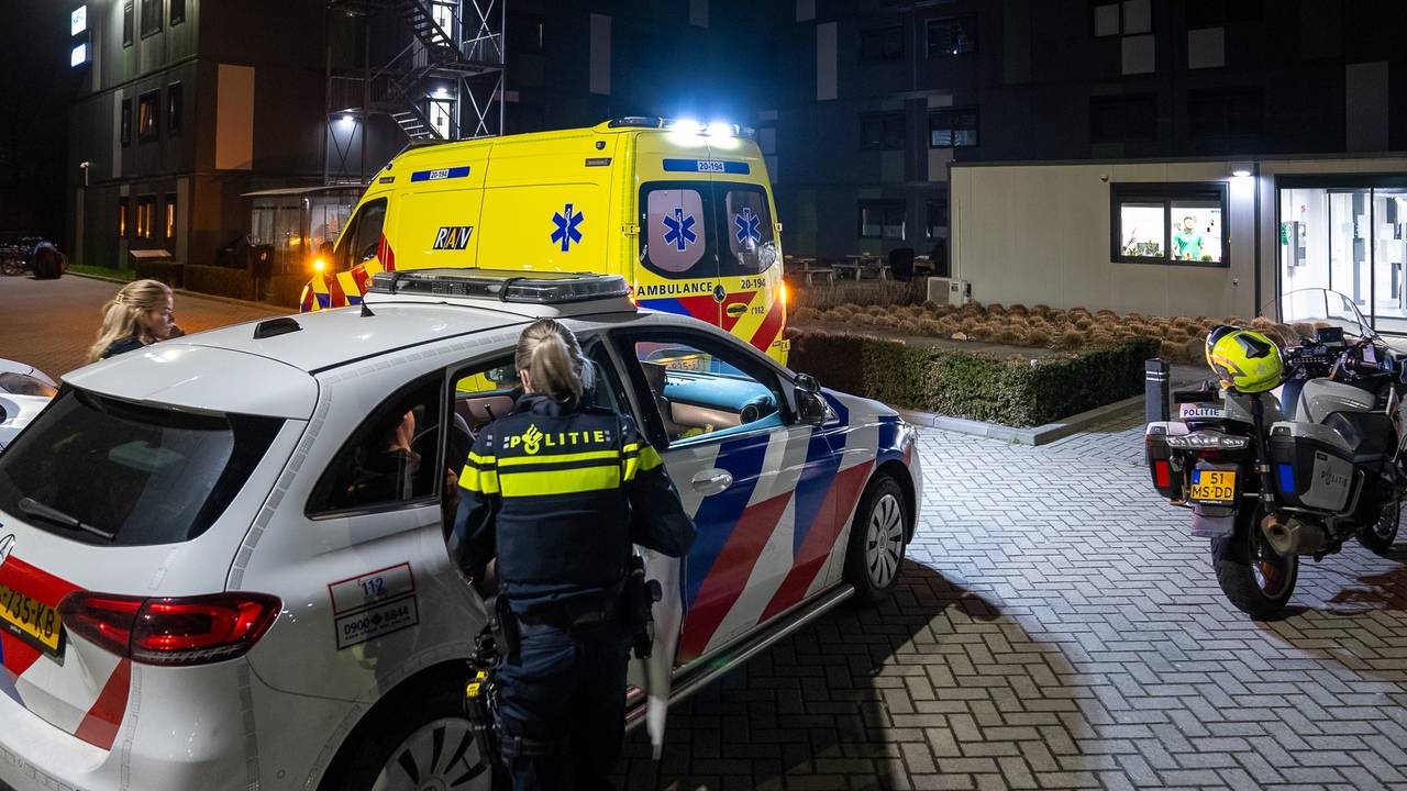 De politie hield een verdachte aan (foto: Iwan van Dun/SQ Vision).