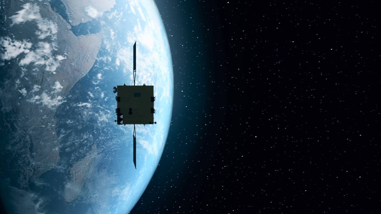 Met de nieuwe groene brandstof kunnen satellieten en raketten verder de ruimte in gaan. (Beeld: ESA)