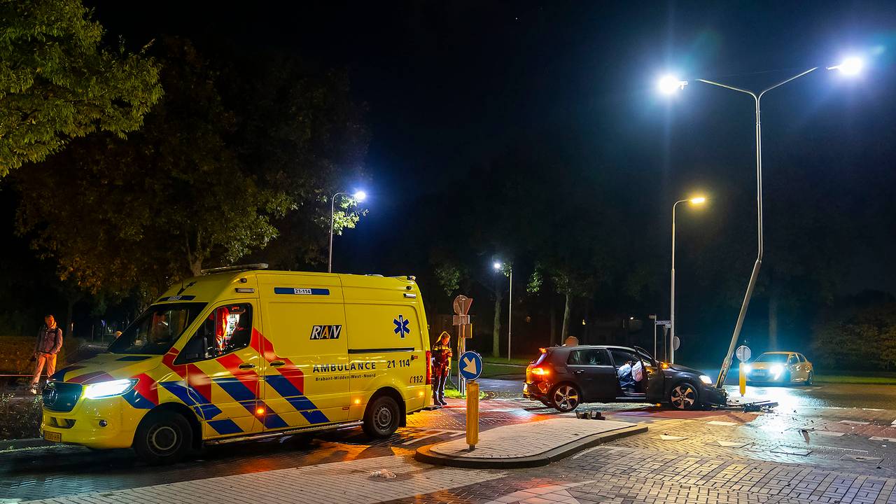 De situatie op de kruising (foto: Gabor Heeres/SQ Vision).