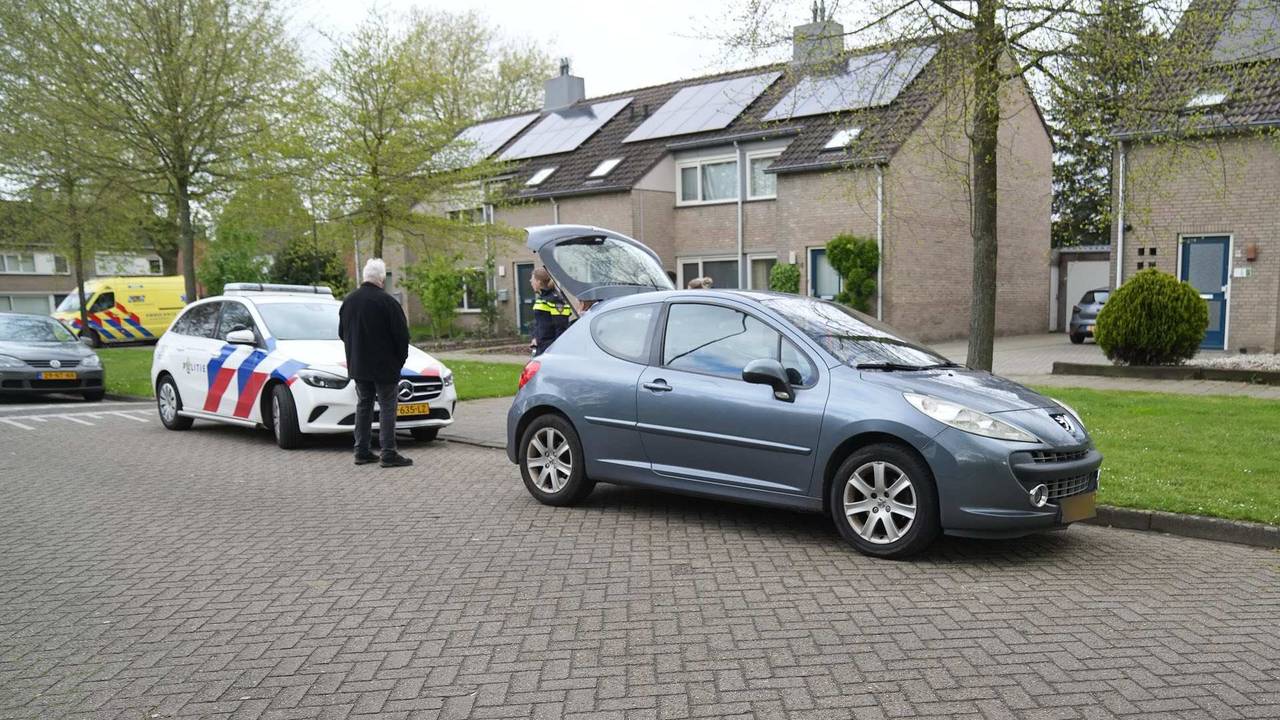Het ongeluk gebeurde in de Graafschap Hornelaan in Budel (foto: WdG/SQ Vision).