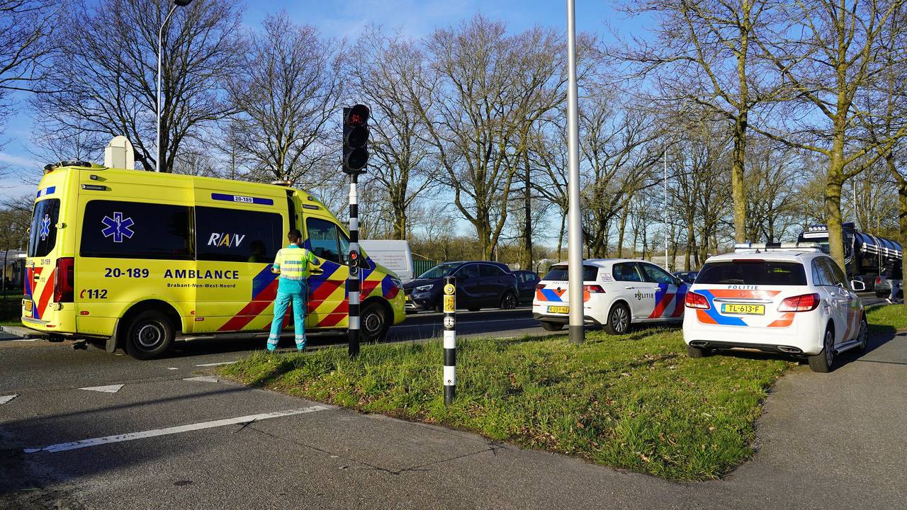 Vanwege de botsing bij Rijen werden diverse hulpdiensten gealarmeerd (foto: Jeroen Stuve/SQ Vision).