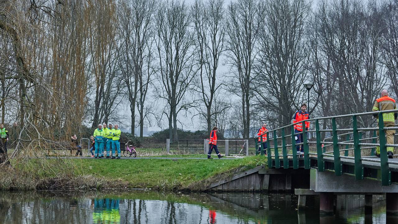Het water waar wordt gezocht (foto: Tom van der Put/SQ Vision Mediaprodukties). 