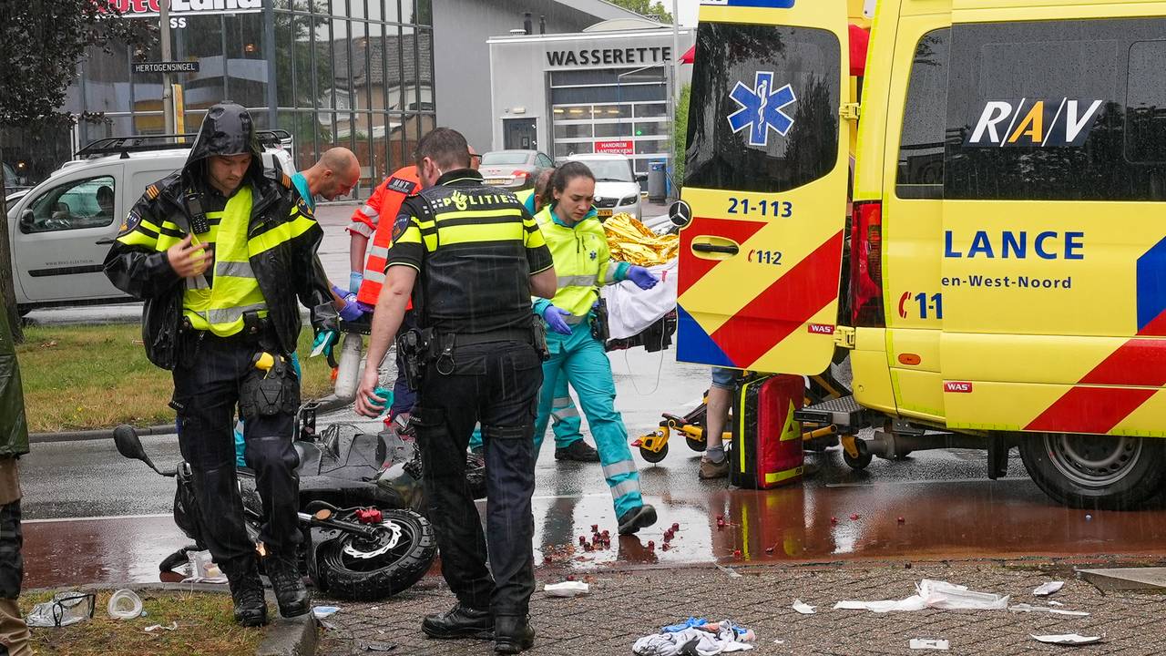 Scooterrijder overleden na botsing in Oss.