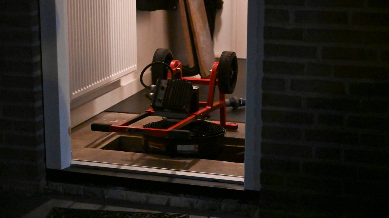 Een aantal huizen moest geventileerd worden (foto: Perry Roovers/SQ Vision).