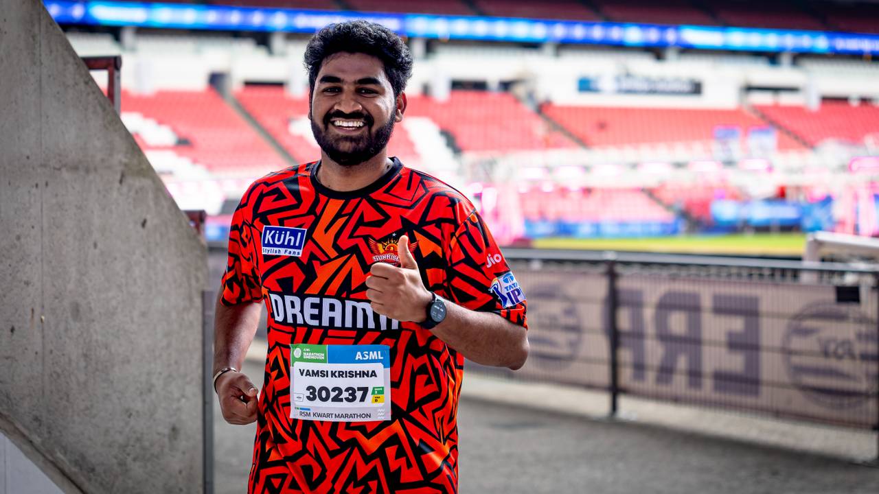 Een deelnemer aan de ASML Marathon Eindhoven (foto: Marcel van Dorst, Eye4images).