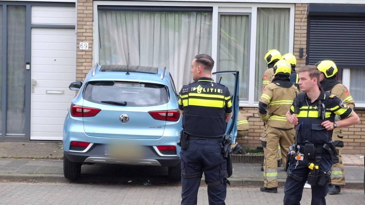 Politie en brandweer waren alert (foto: Leon Voskamp).
