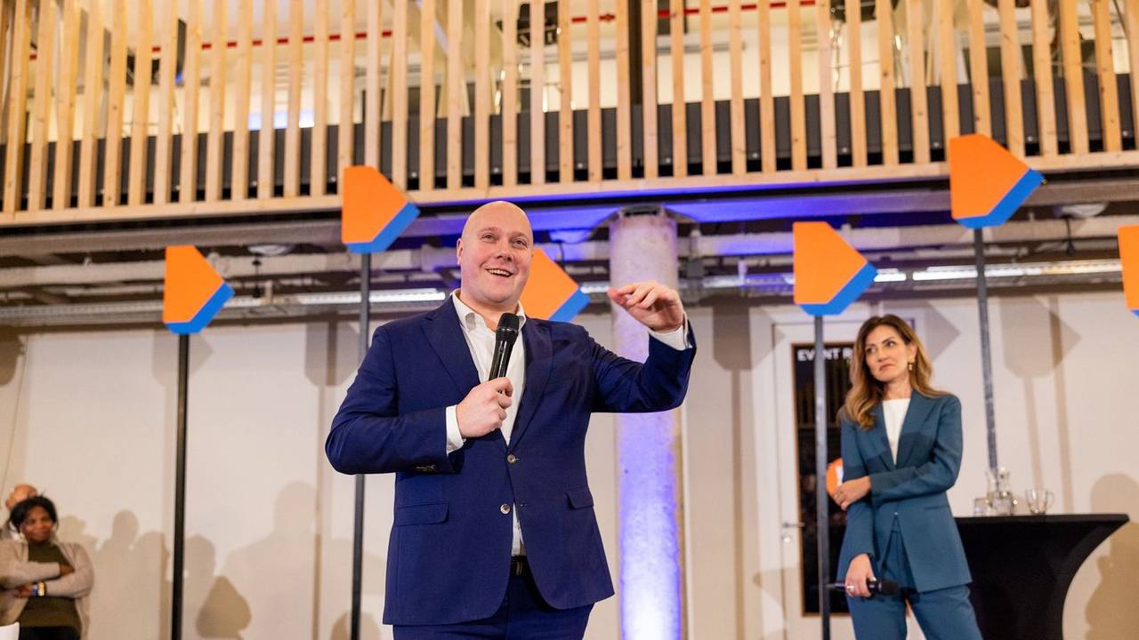 VVD'er Aartsen opgelucht na uitslag: 'Nederland kiest voor centrumrechts'