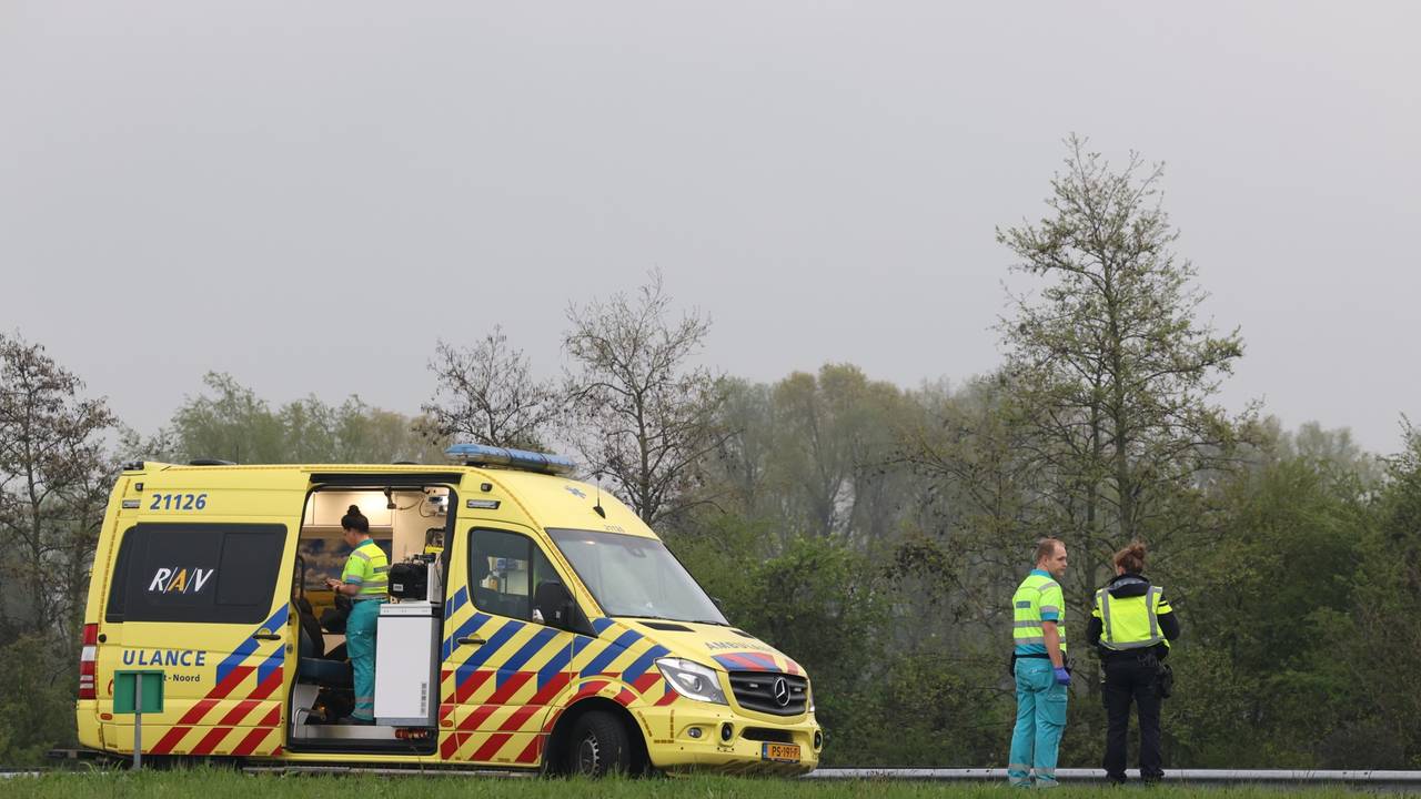 De gealarmeerde ambulance (foto: Sander Van Gils/SQ Vision Mediaprodukties).
