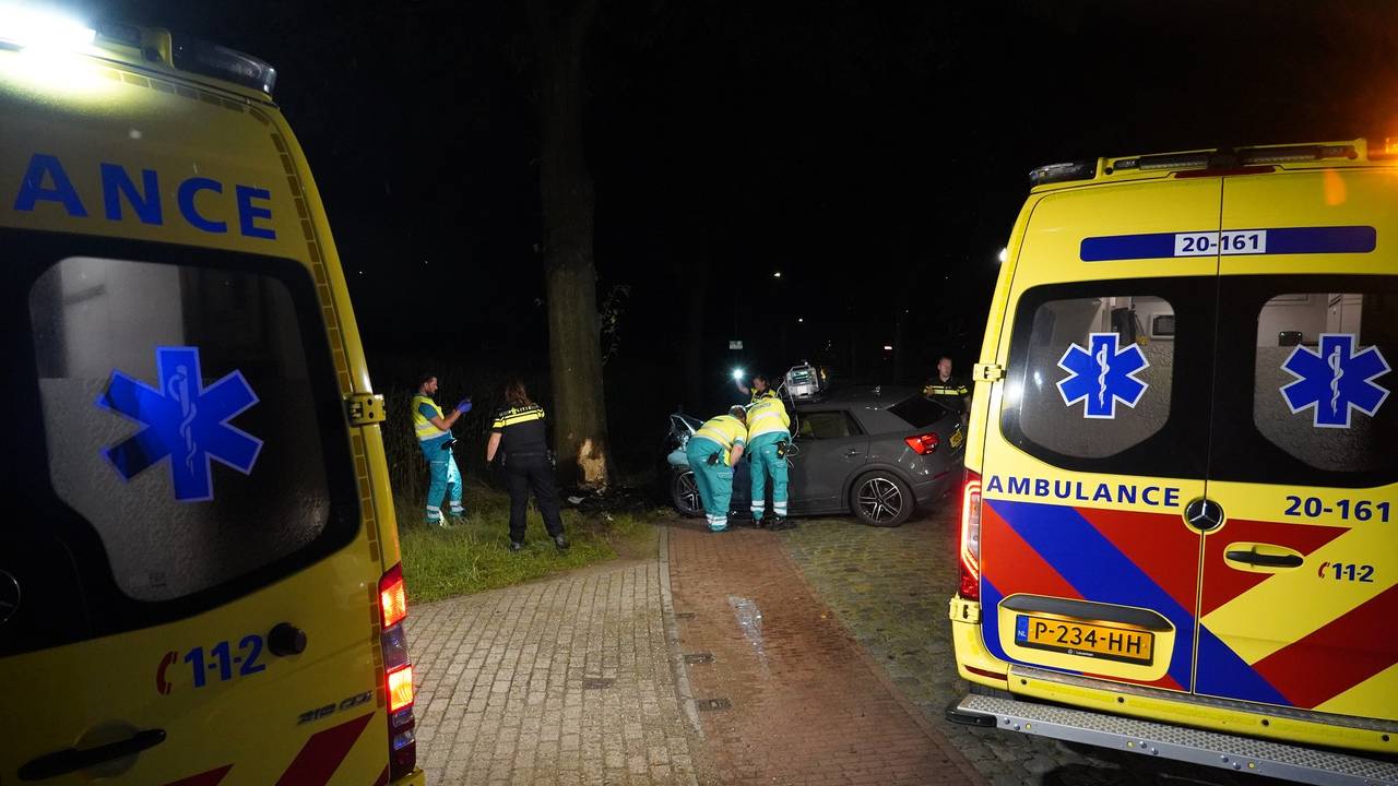 Onderzoek op de plek van het ongeluk (foto: Jeroen Stuve/SQ Vision).