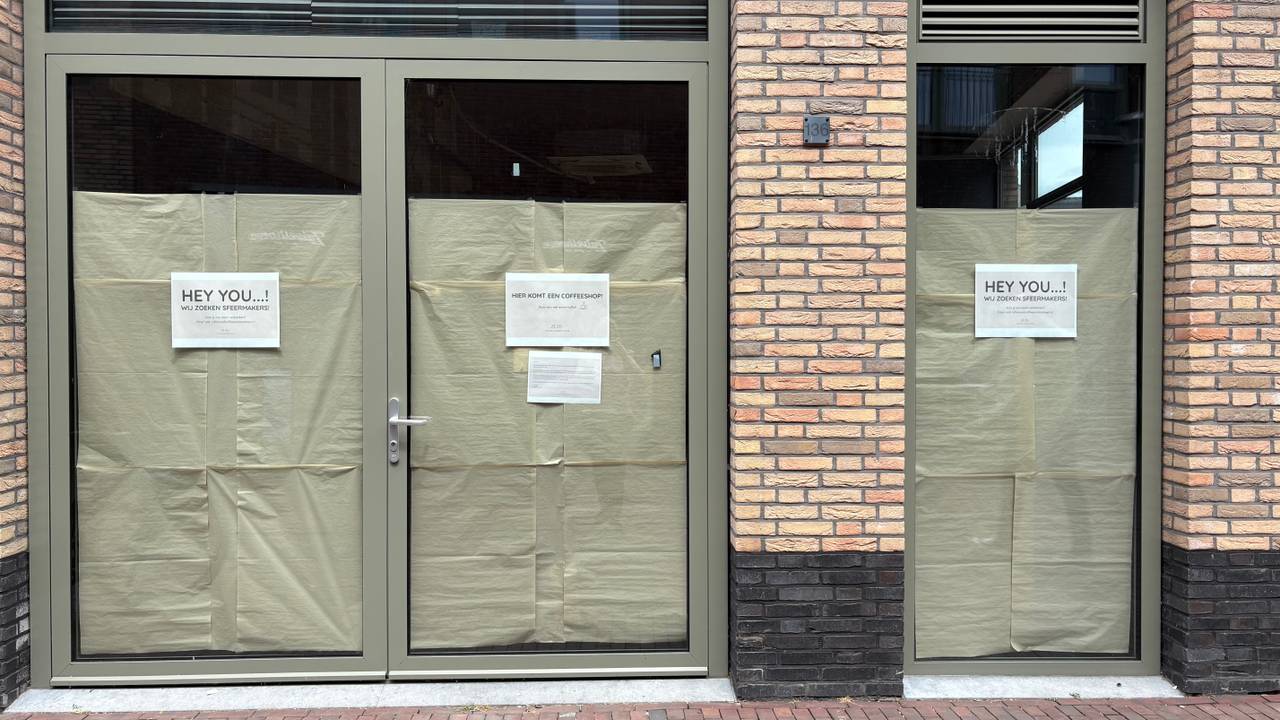 De aankondiging 'hier komt een coffeehop' zorgt voor veel verbazing in Berkel-Enschot (Foto: Imke van de Laar)