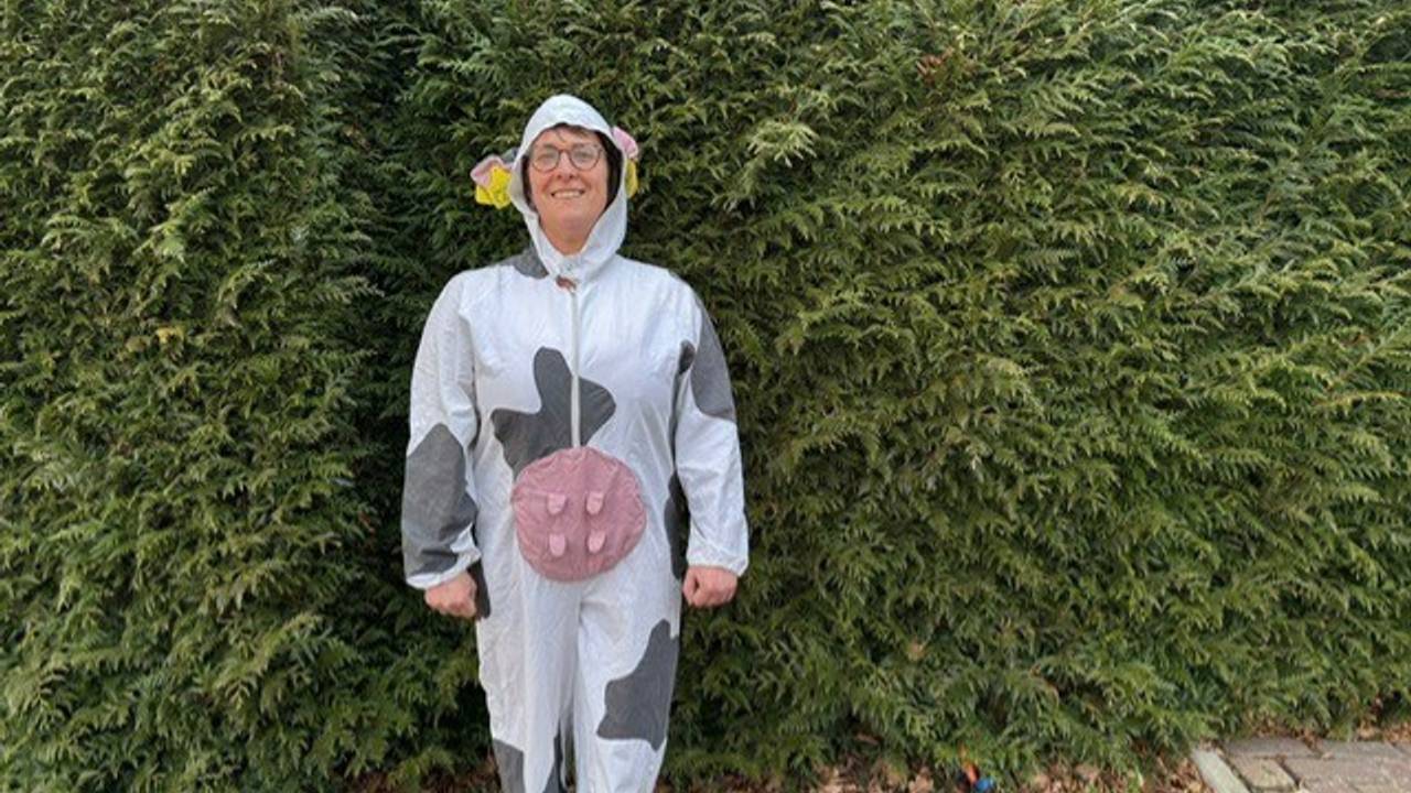 Het koeienpak waarmee Ingrid het hart van haar man veroverde (Foto: Ingrid Hazenberg-Jansen)