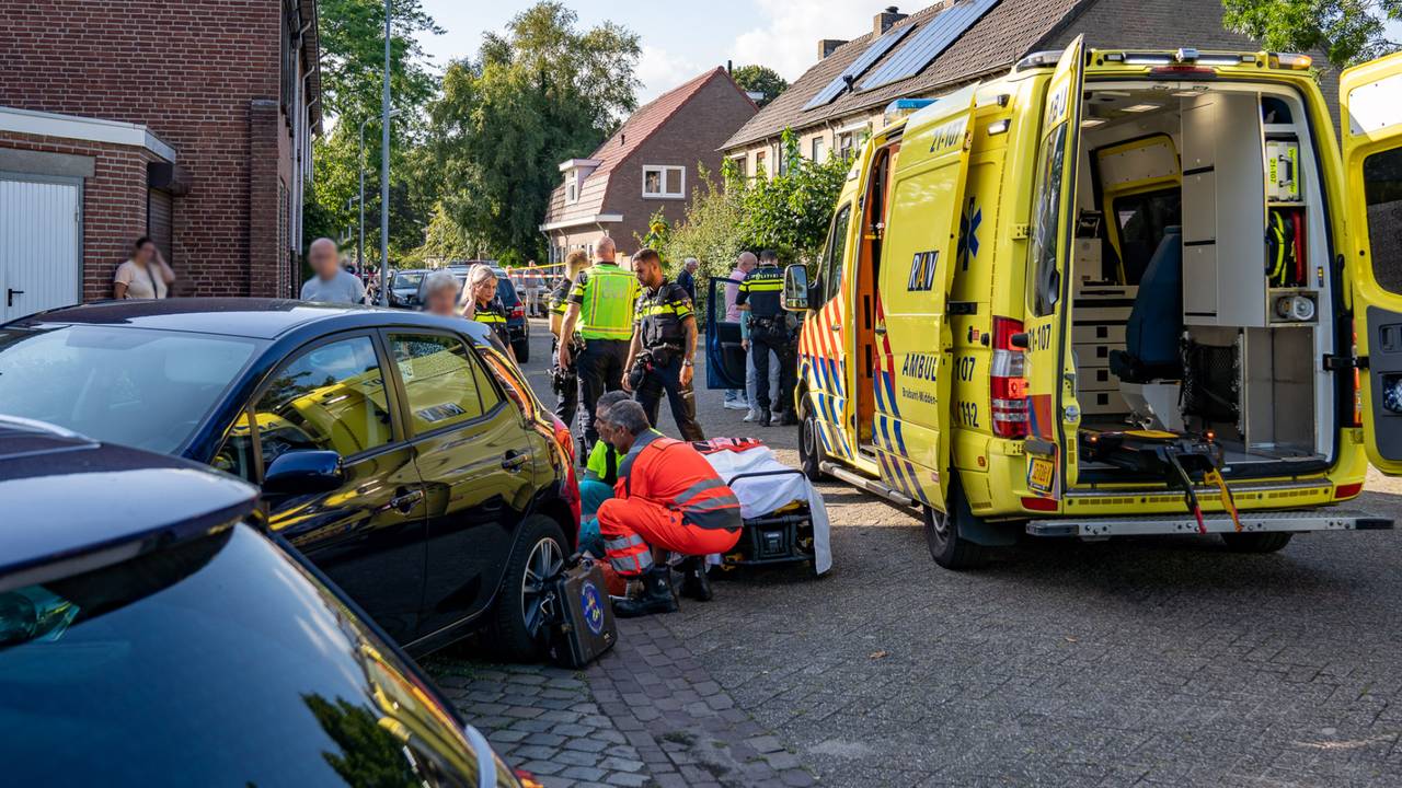 84-jarige vrouw rijdt in paniek over leeftijdsgenote met rollator heen - Vimarsana News