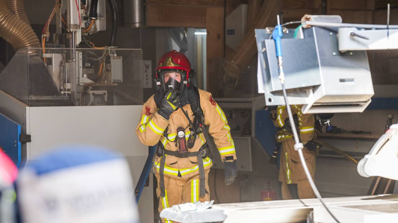 Brand bij houtverwerkingsbedrijf (foto: Dave Hendriks/SQ Vision).
