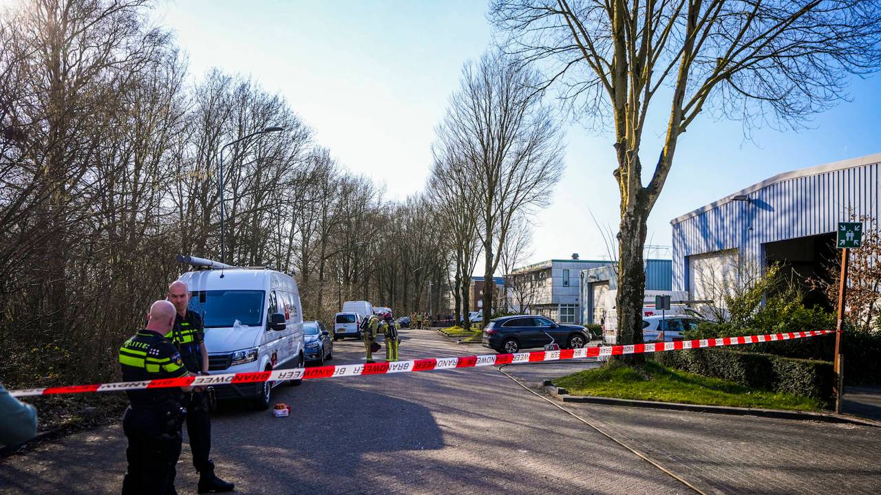 Een deel van Ekkersrijt werd woensdagmiddag afgezet (foto: Persbureau Heitink.)