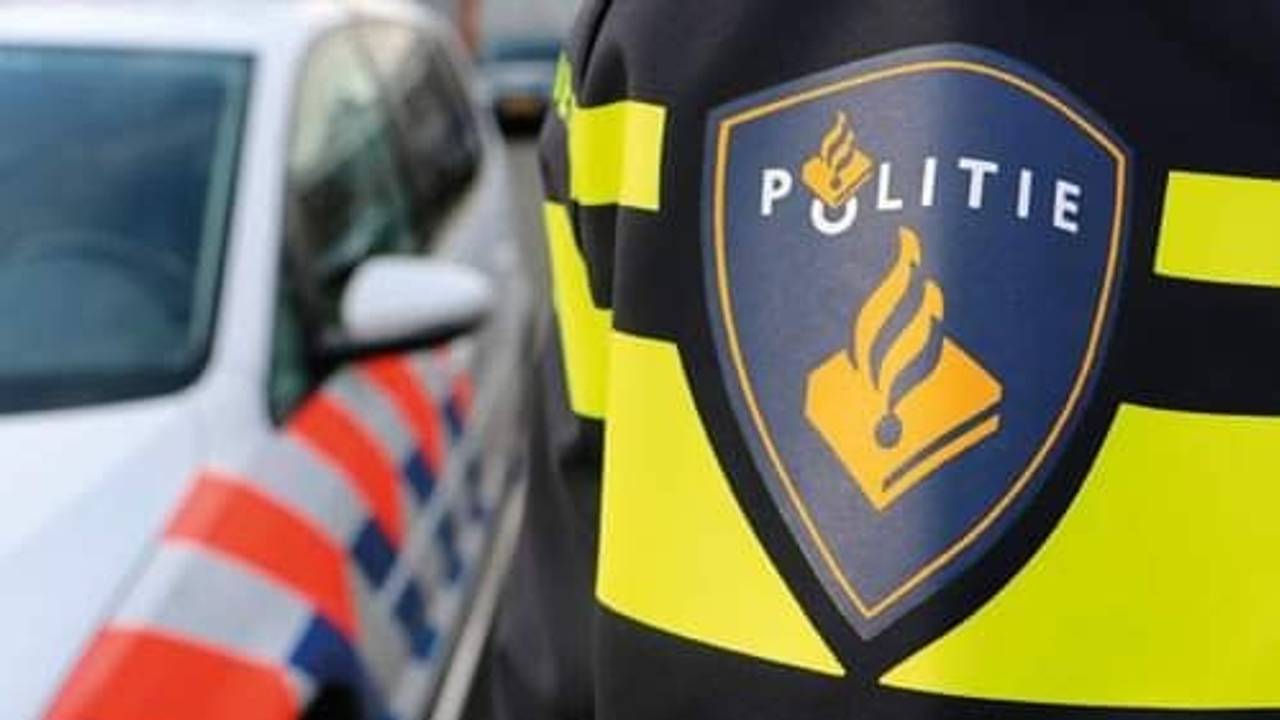 Fietsster uit Tilburg overleden bij ongeluk met vrachtwagen.