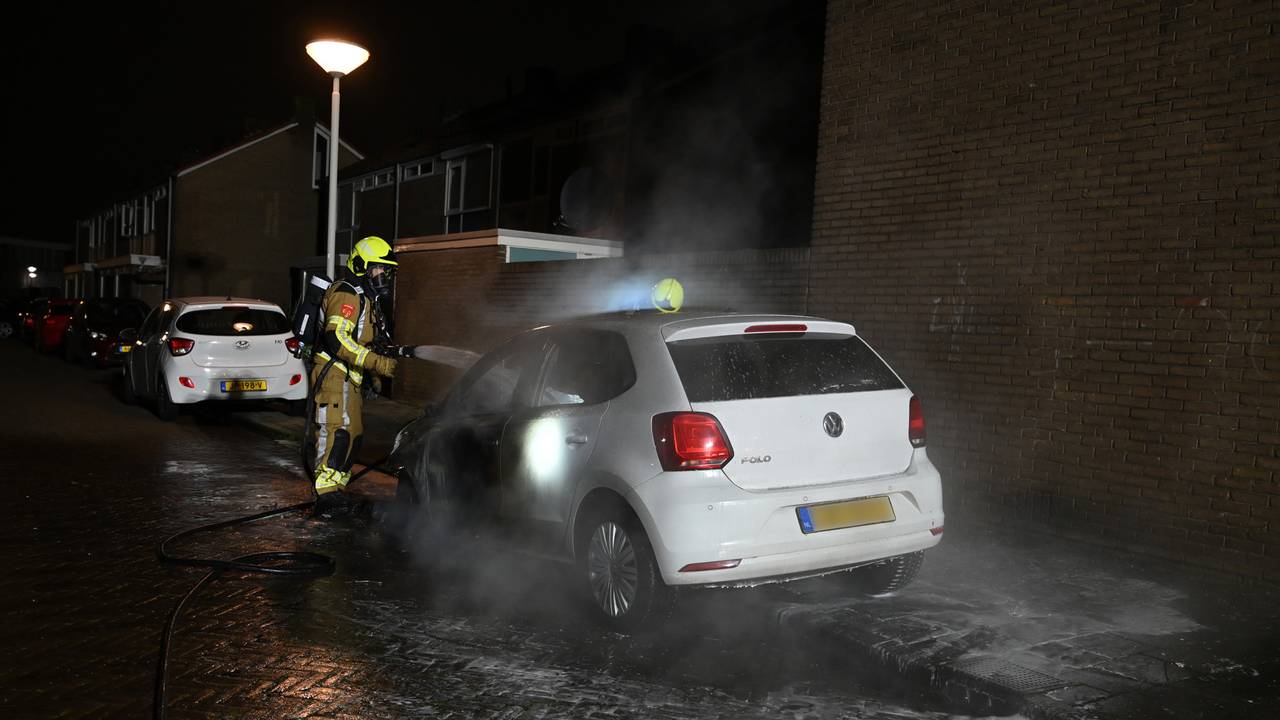 De brandweer was er snel bij (foto: Perry Roovers/SQ Vision).
