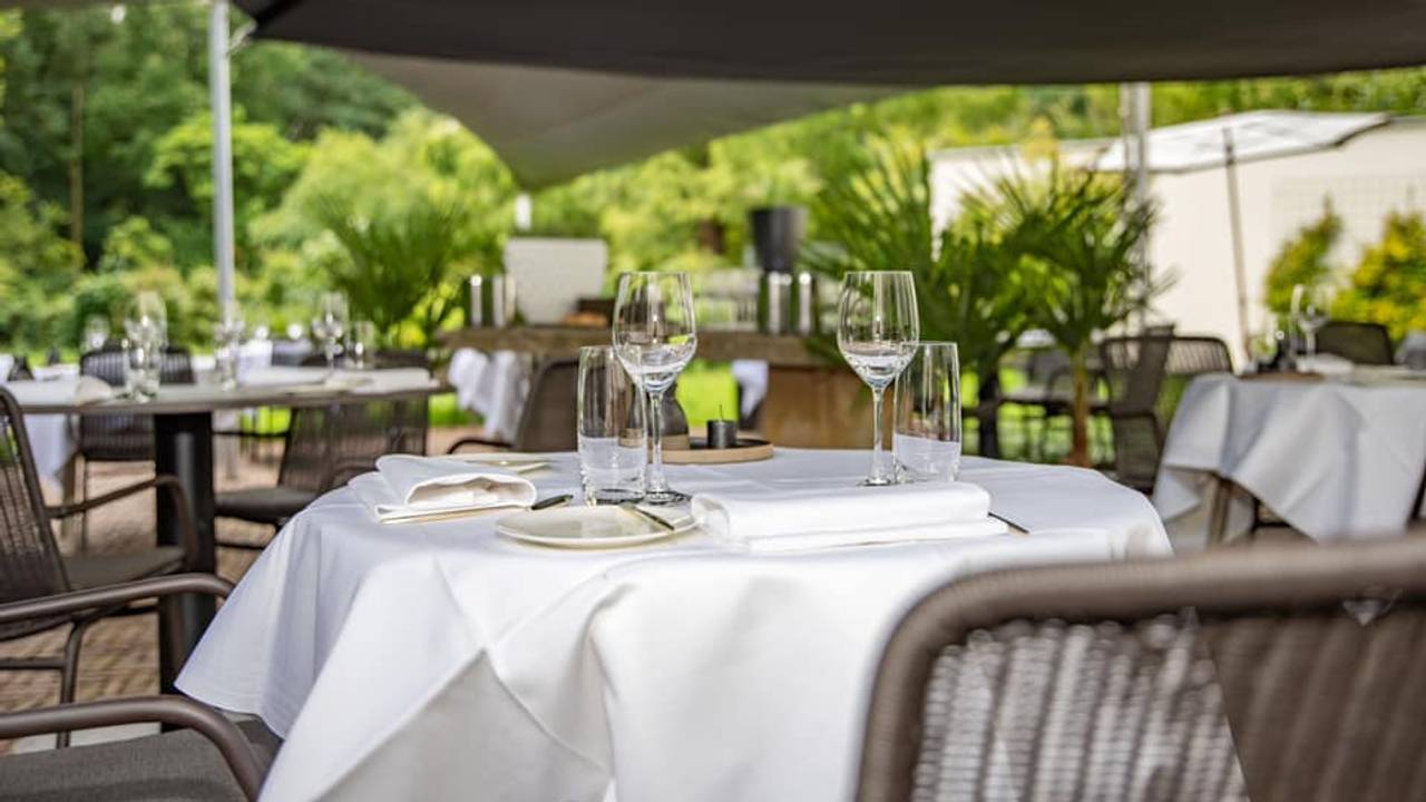 De restaurants mogen zaterdag weer tot 22.00 open (foto: Restaurant Wolfslaar).