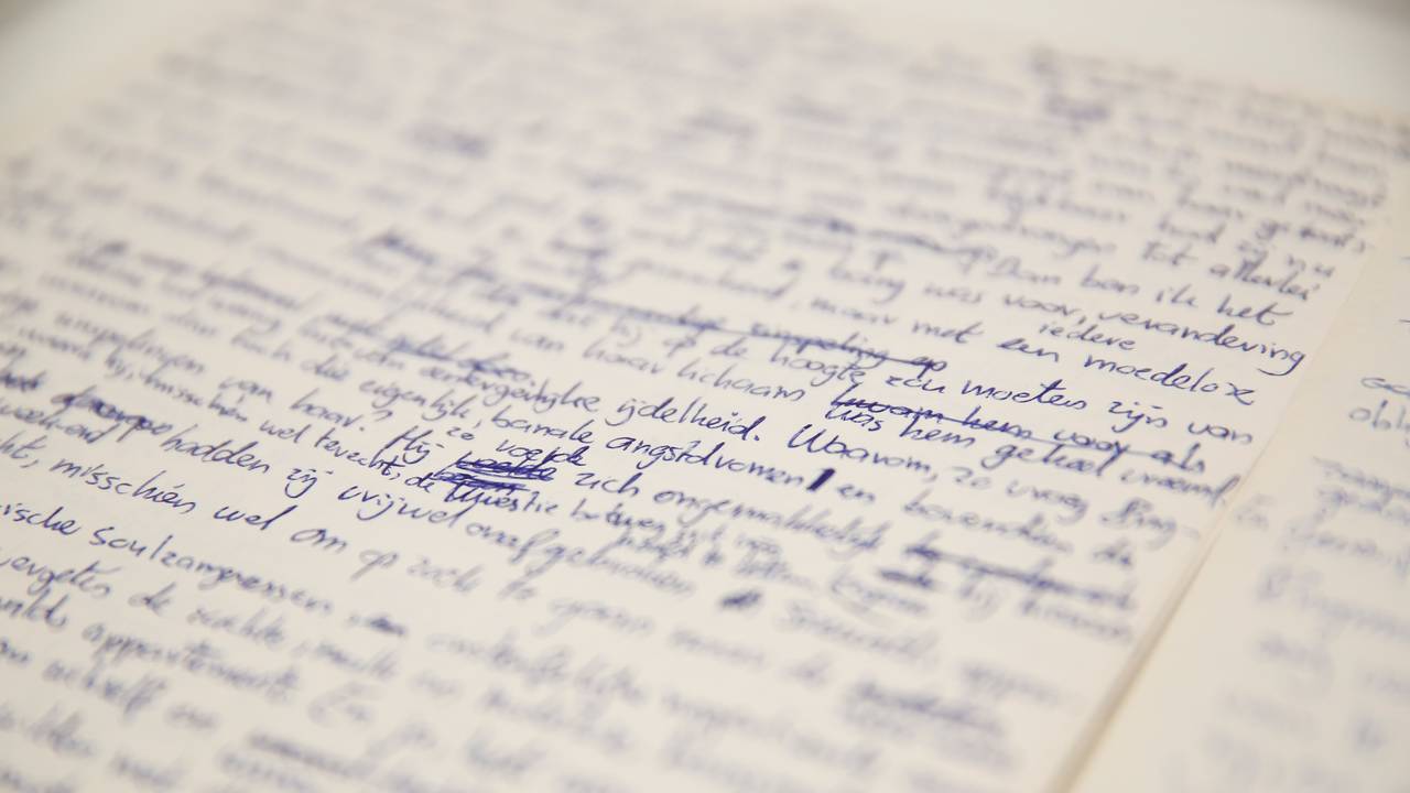 Reg (77) vindt na jaren zijn geliefde herinneringen terug (Foto: ANP)