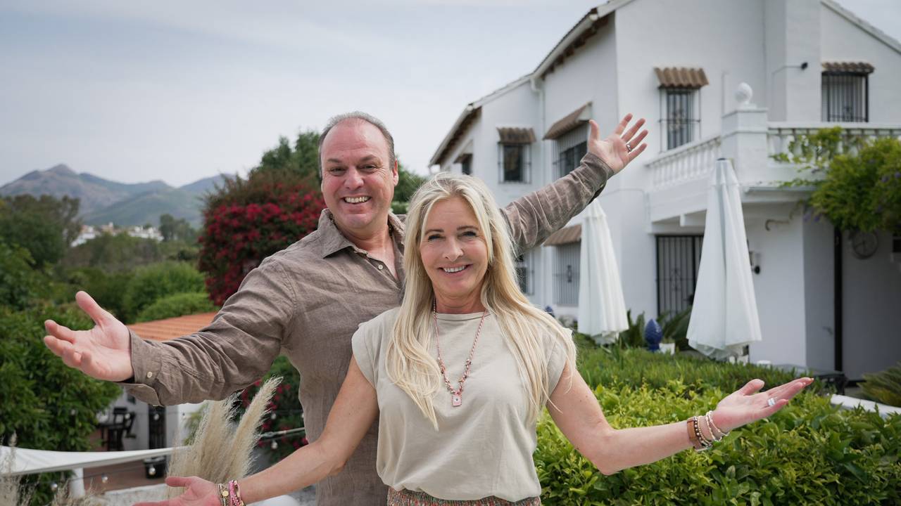 Frans en Mariska Bauer komen de nieuwe serie 'Frans& Mariska, Stellen op de Proef' (foto: AVROTROS). :