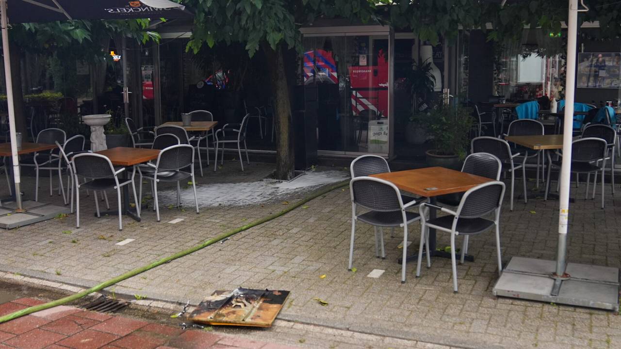 De brand zou veel rookschade in het restaurant hebben veroorzaakt.