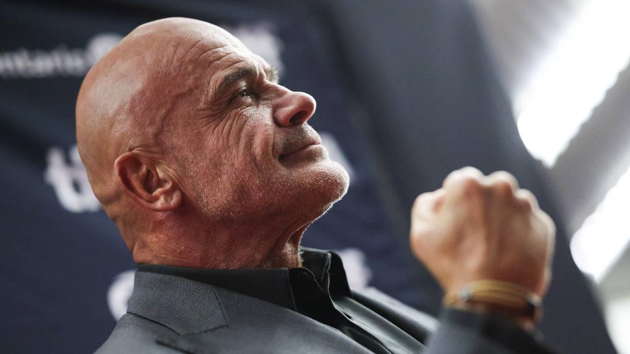 Oud MMA-kampioen Bas Rutten op de première van 'The Smashing Machine' (foto: Cole Burston / AFP).