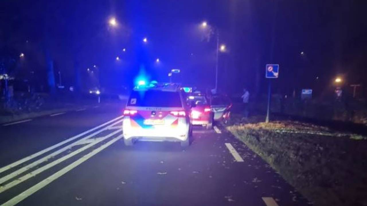 De auto-inbrekers werden aangehouden op de Eerdsebaan in Schijndel (foto: Instagram politie digitaal Meierij).