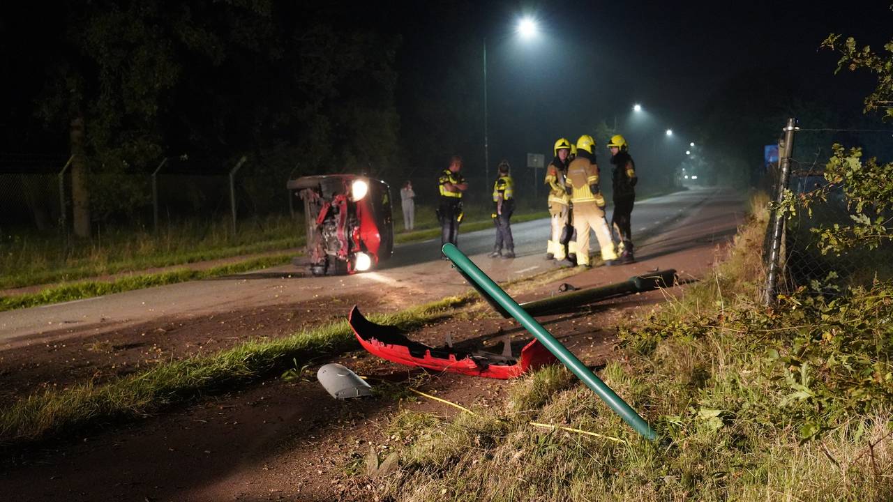 Het ging mis op de Heideweg in Molenschot (foto: Jeroen Stuve/SQ Vision).