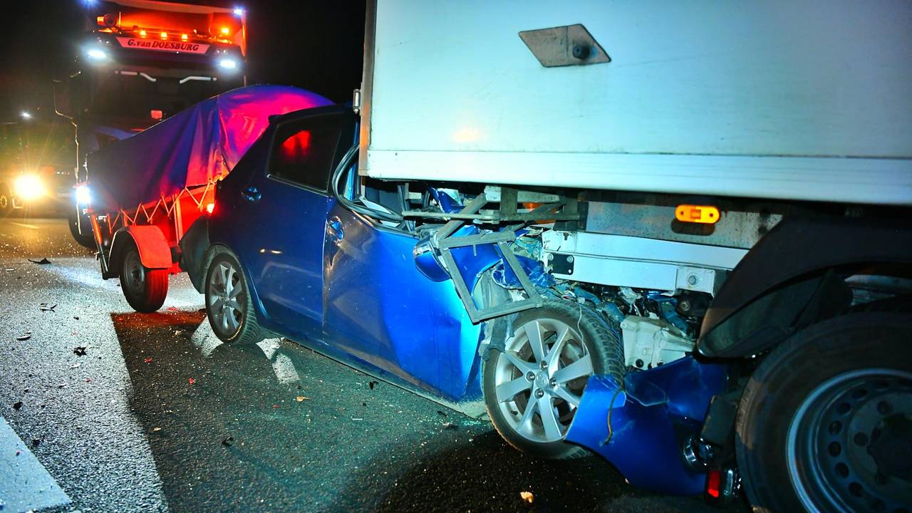 A67 tussen Eersel en Valkenswaard dicht door ongeluk.