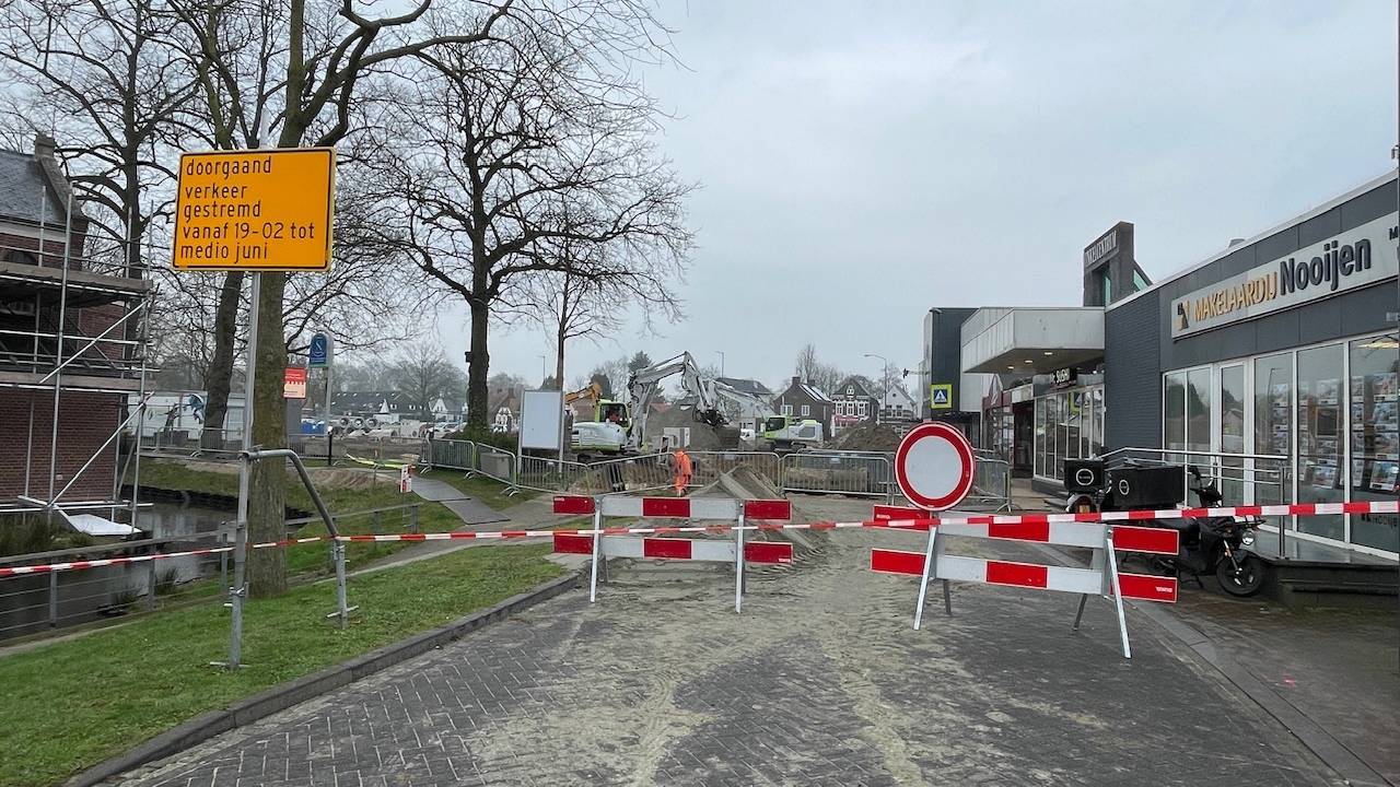 Gasleiding geraakt bij werkzaamheden in Boxmeer (foto: SK-Media)