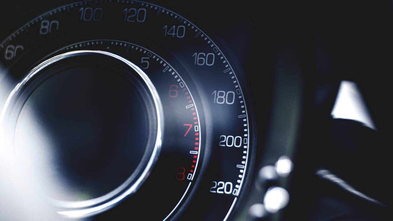 Een bestuurder reed 143 km per uur. (Archieffoto.)