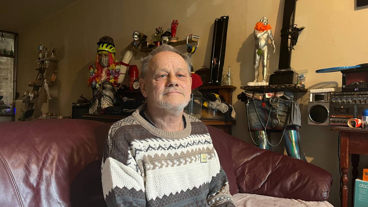 Jos sliep jaren onder een brug en vond zichzelf weer via kunst (foto: Megan Hanegraaf).