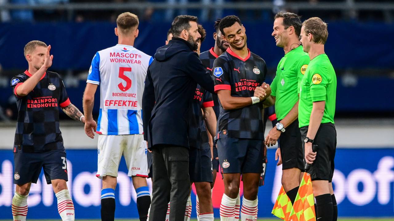 Ruud van Nistelrooij met Bas Nijhuis (Foto: ANP)