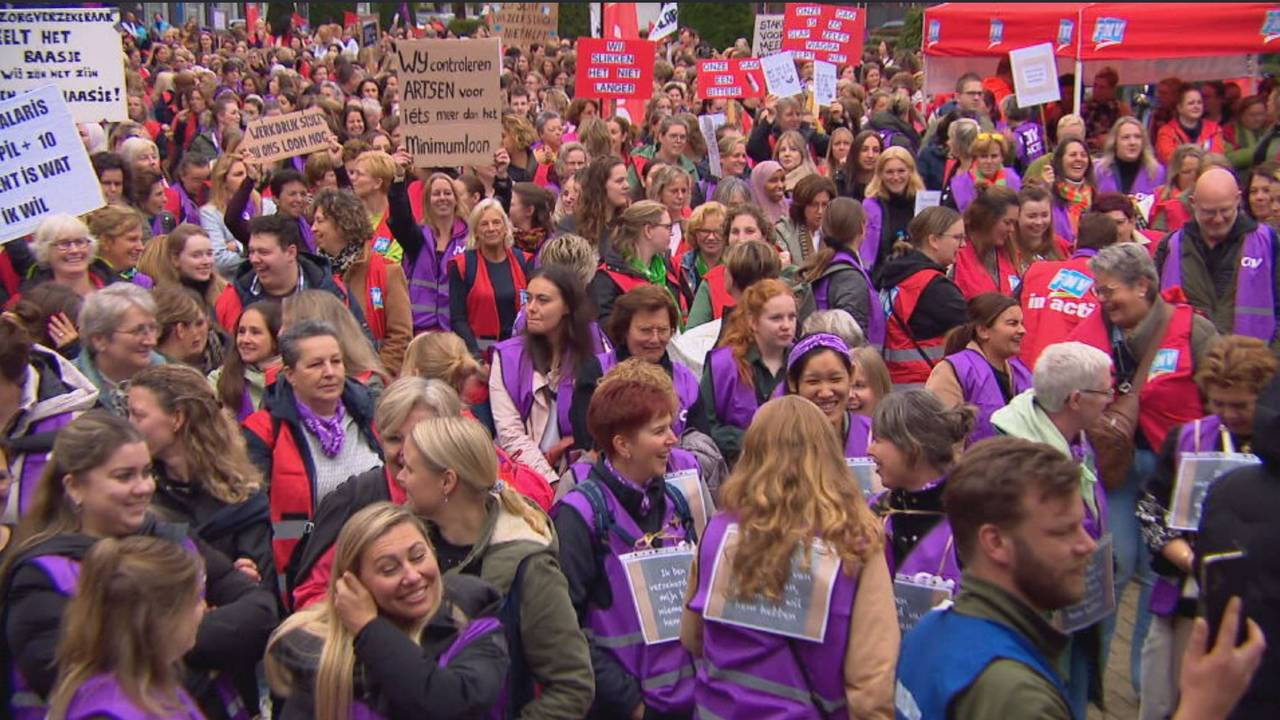 Er kwamen meer dan duizend Apothekersassistenten staken in Tilburg (foto: Omroep Brabant).