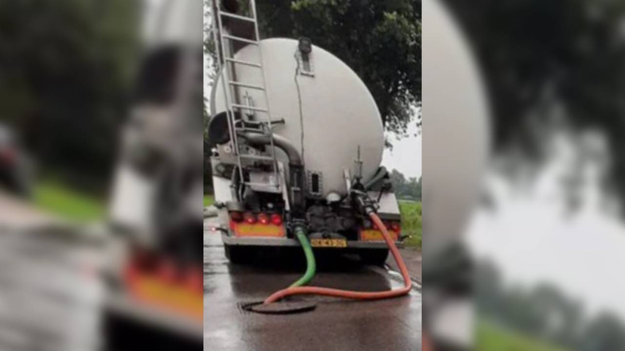 Handhavers van de gemeente Eersel maakten deze foto van een lozing (foto: gemeente Eersel).
