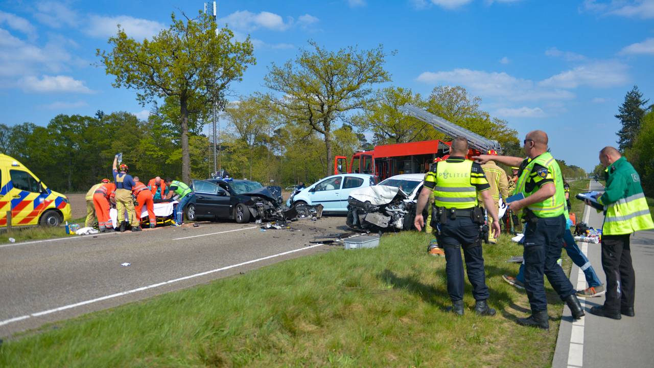 Een beeld van de ellende bij Deurne (foto: Walter van Bussel/SQ Vision Mediaprodukties).