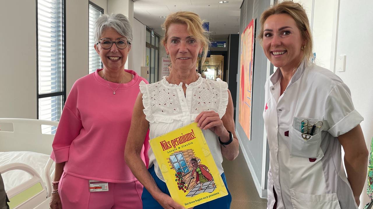 Anneke tussen twee collega's. (foto: Omroep Brabant)