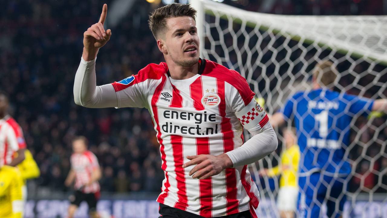 Marco van Ginkel was in 2018 aanvoerder van PSV (foto: OrangePictures).