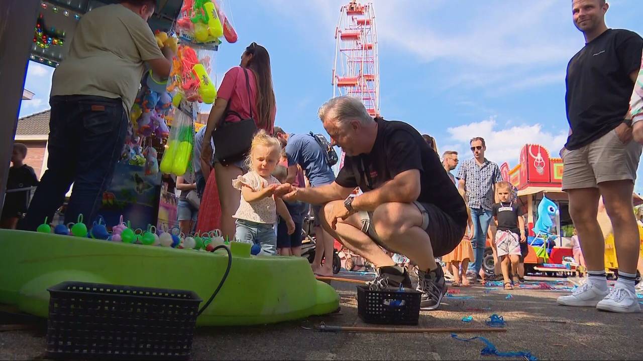 Goedkoop naar de kermis? In Ommel kan het! (foto: Omroep Brabant).